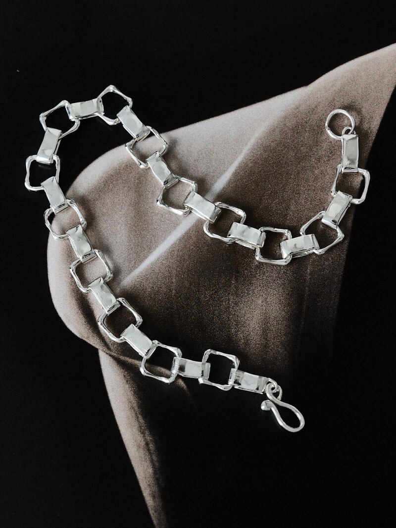 Interlock Square Choker Necklace