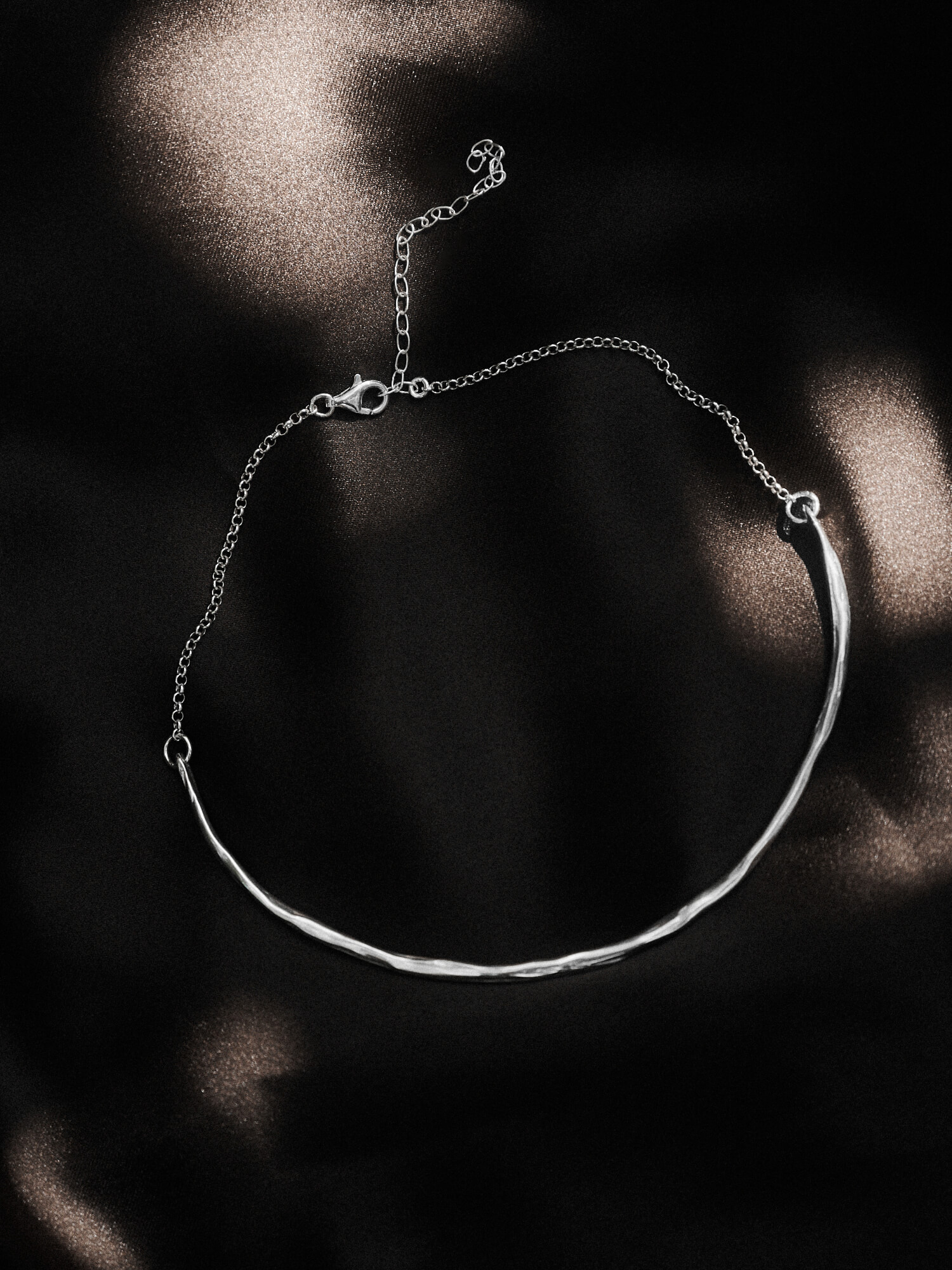 Bar Choker Necklace