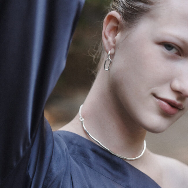 Bar Choker Necklace