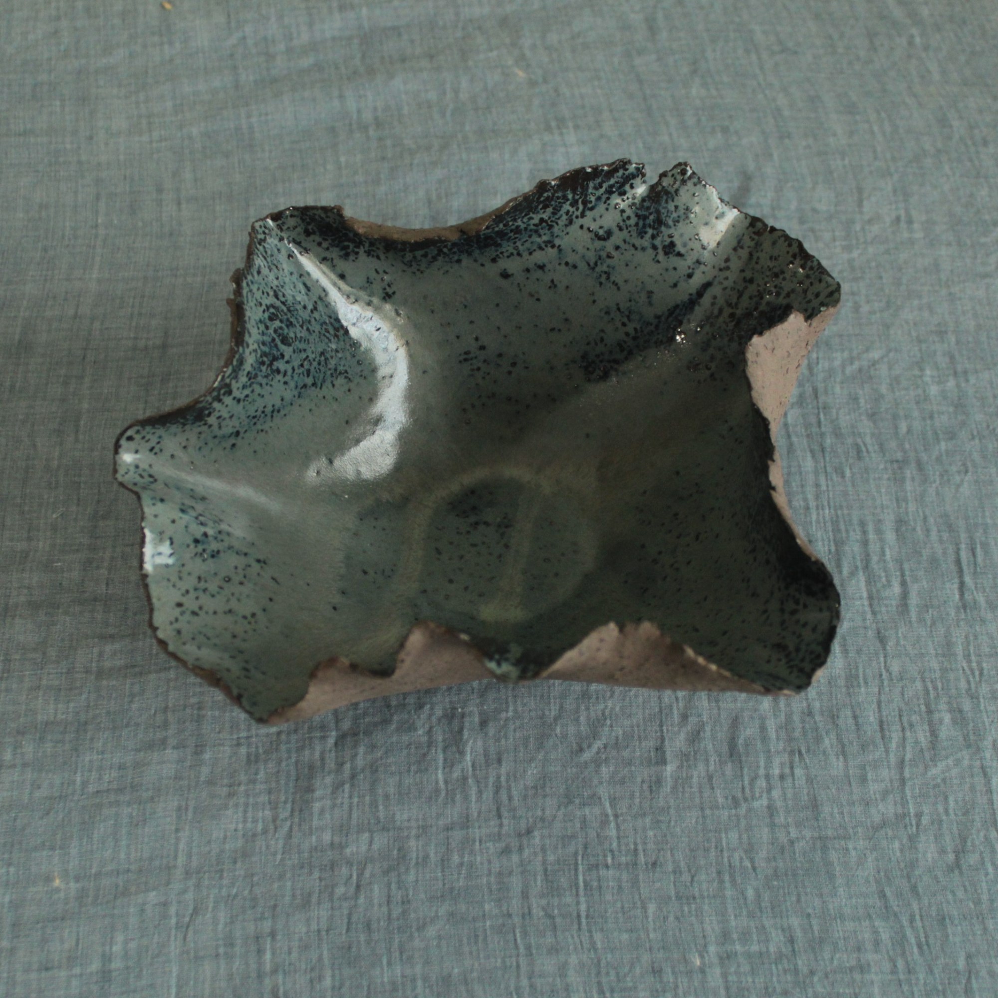 Wavy art bowl