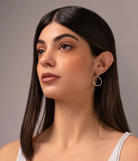 Open oval earrings