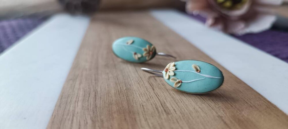 Chamomile flower earrings 