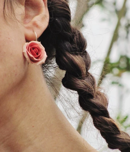 Coral roses