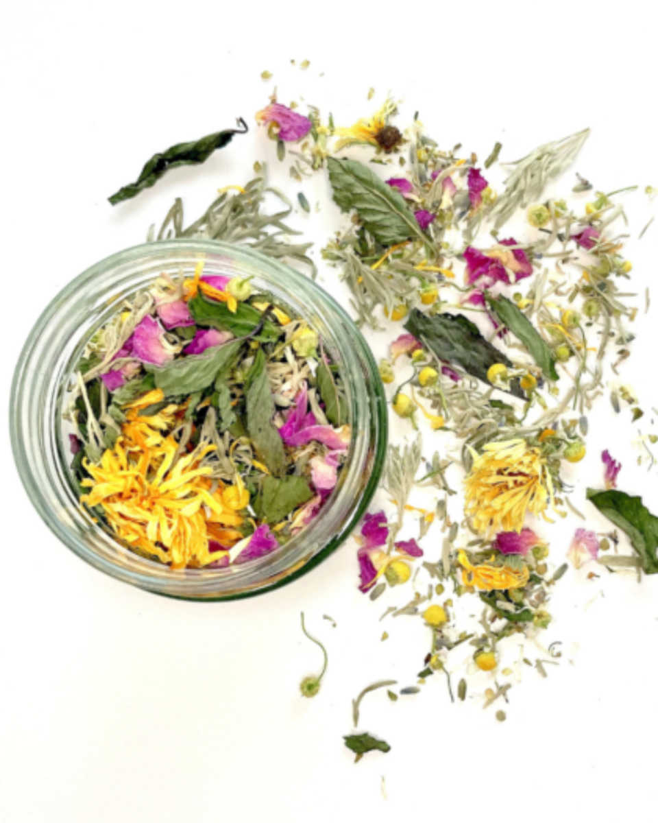 Glow me - Herbal Facial Steam