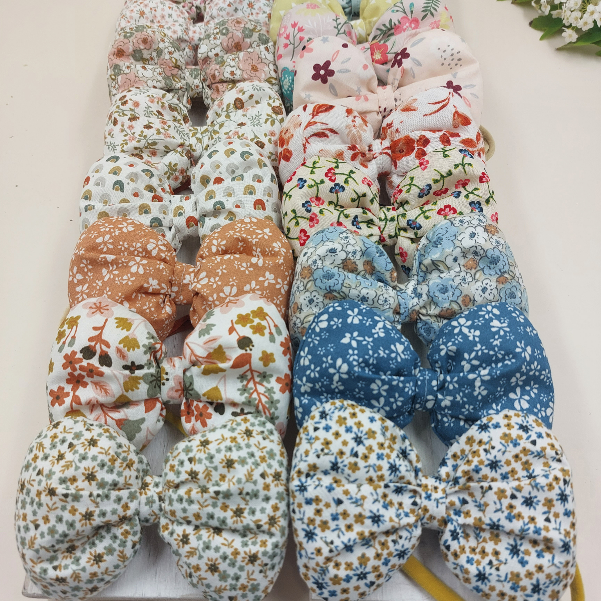 ΚΟΡΔΕΛΑ ΜΑΛΛΙΩΝ ΜΕ ΦΙΟΓΚΟ Φουσκωτό