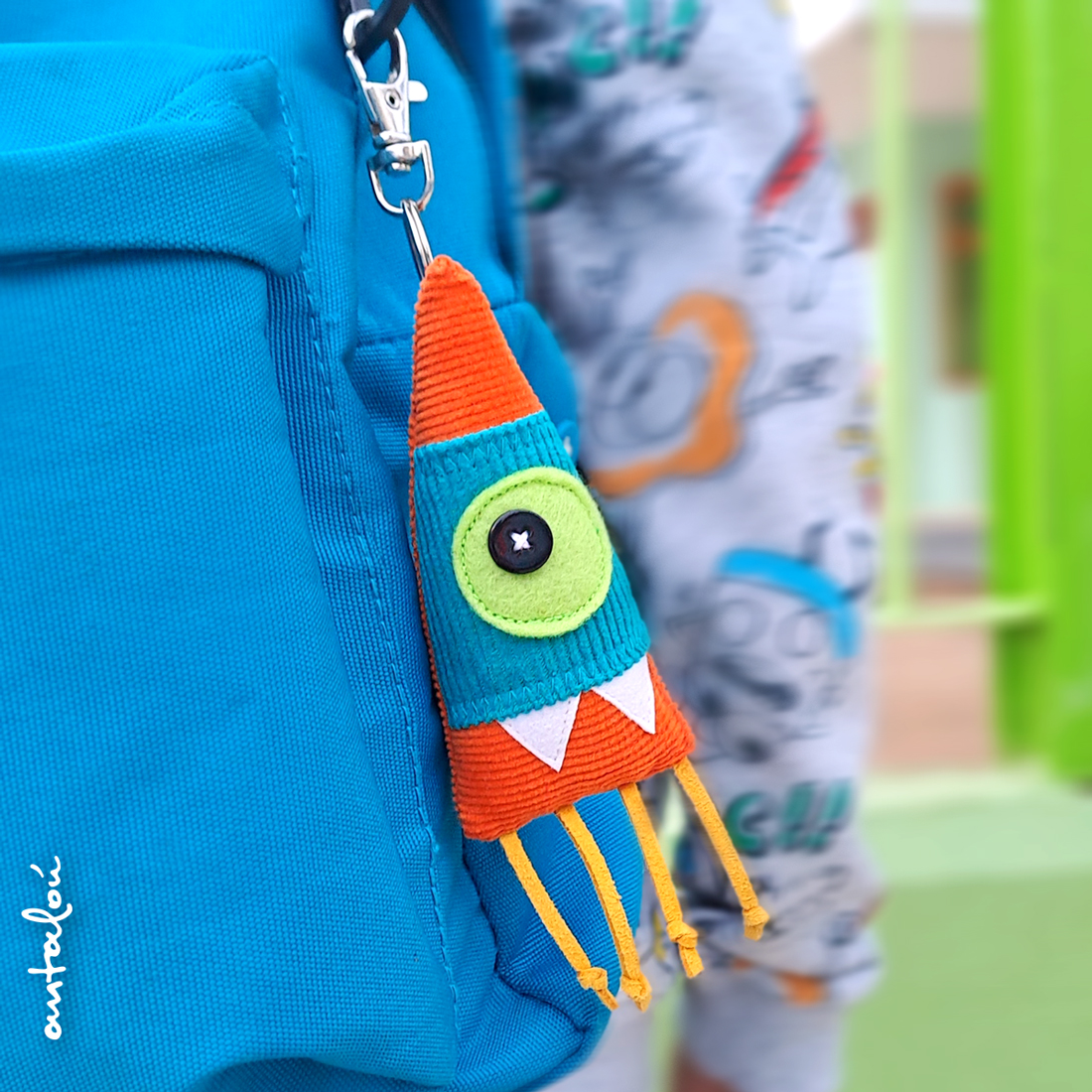 Teeny tiny under the sea!