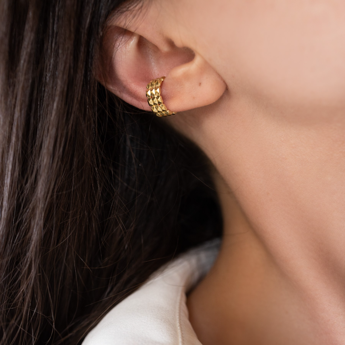 Pyramid Cluster Ear Cuff
