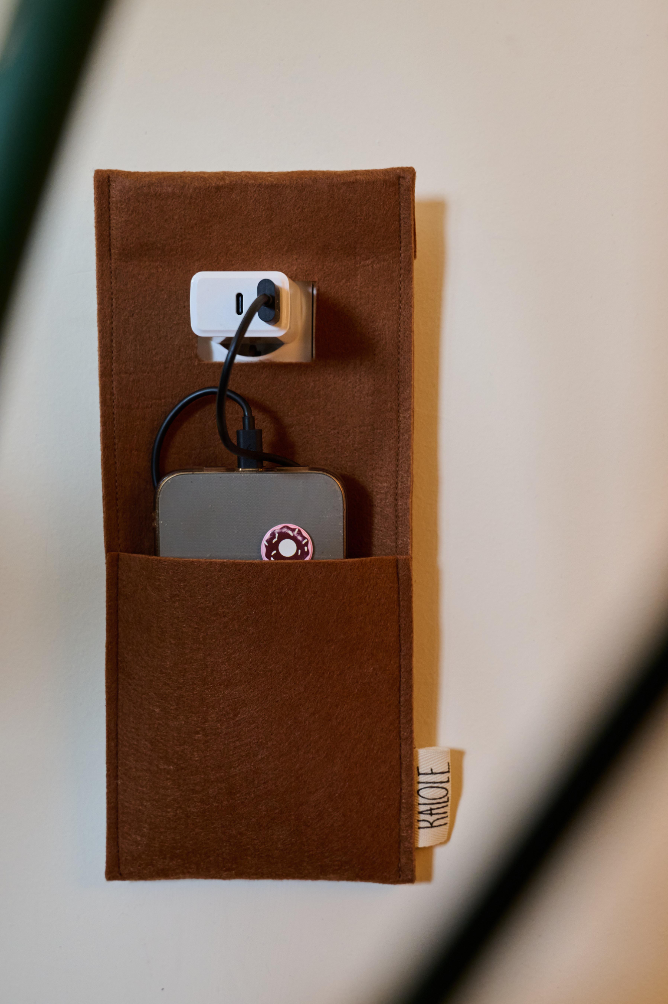 Υφασμάτινη Θήκη Φόρτισης Κινητού Τηλεφώνου
