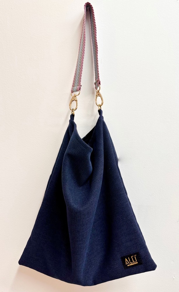 The City Shoulder Bag in Dark Blue!