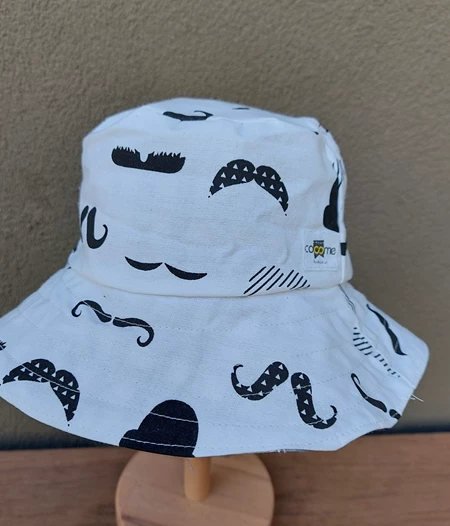 Baby bucket hat  to protect the little cheeks from going red