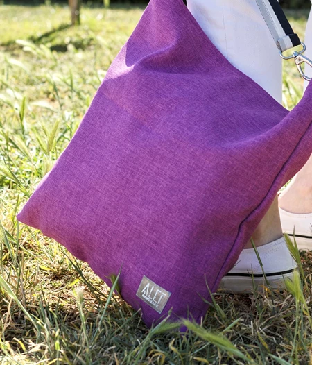 ✨SALE✨The City Shoulder Bag in Purple
