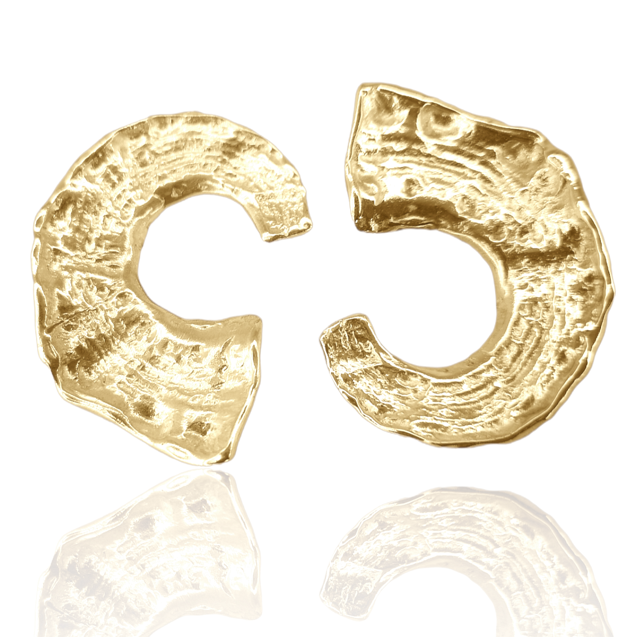 Seashell texture earrings