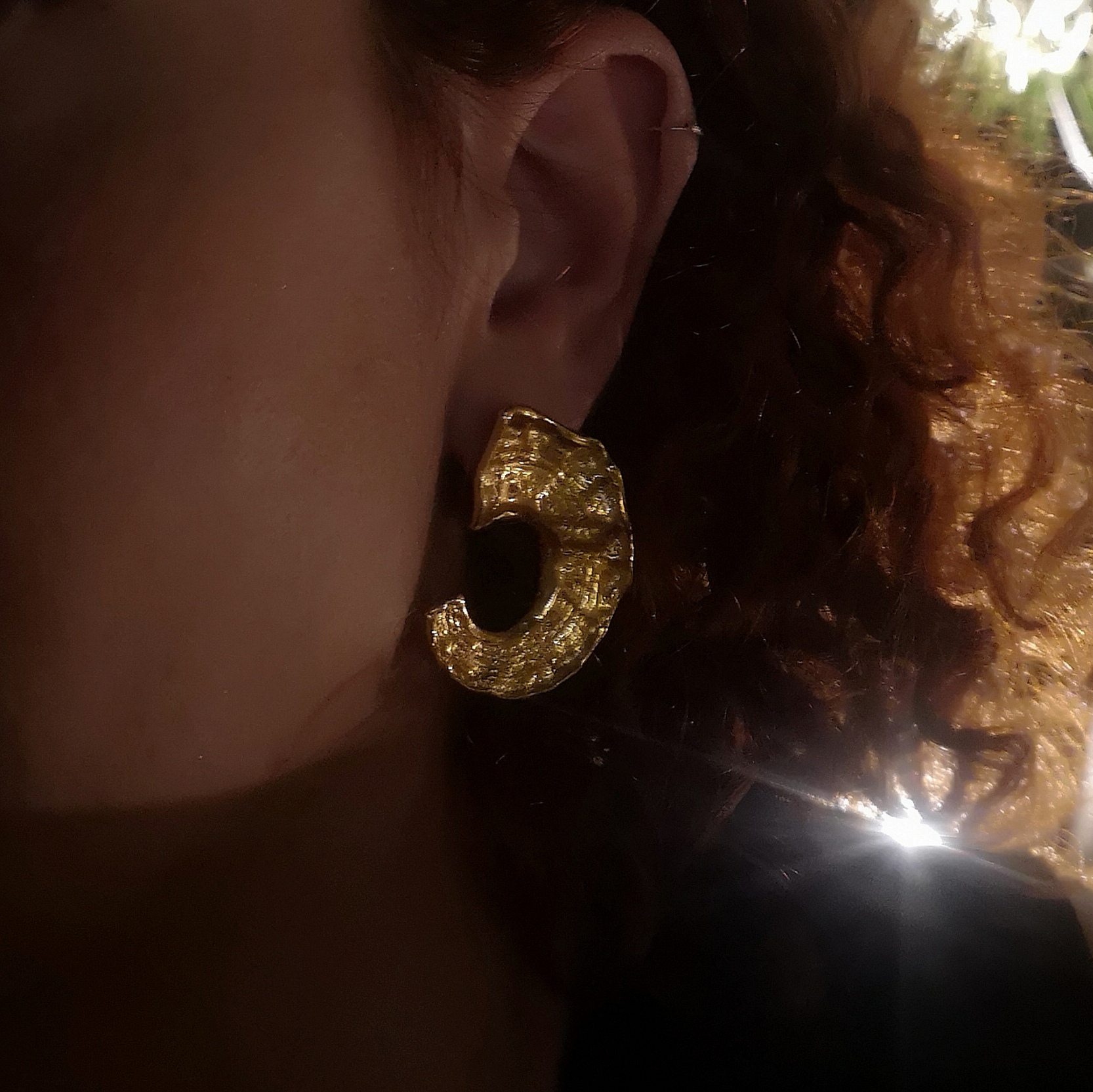 Seashell texture earrings