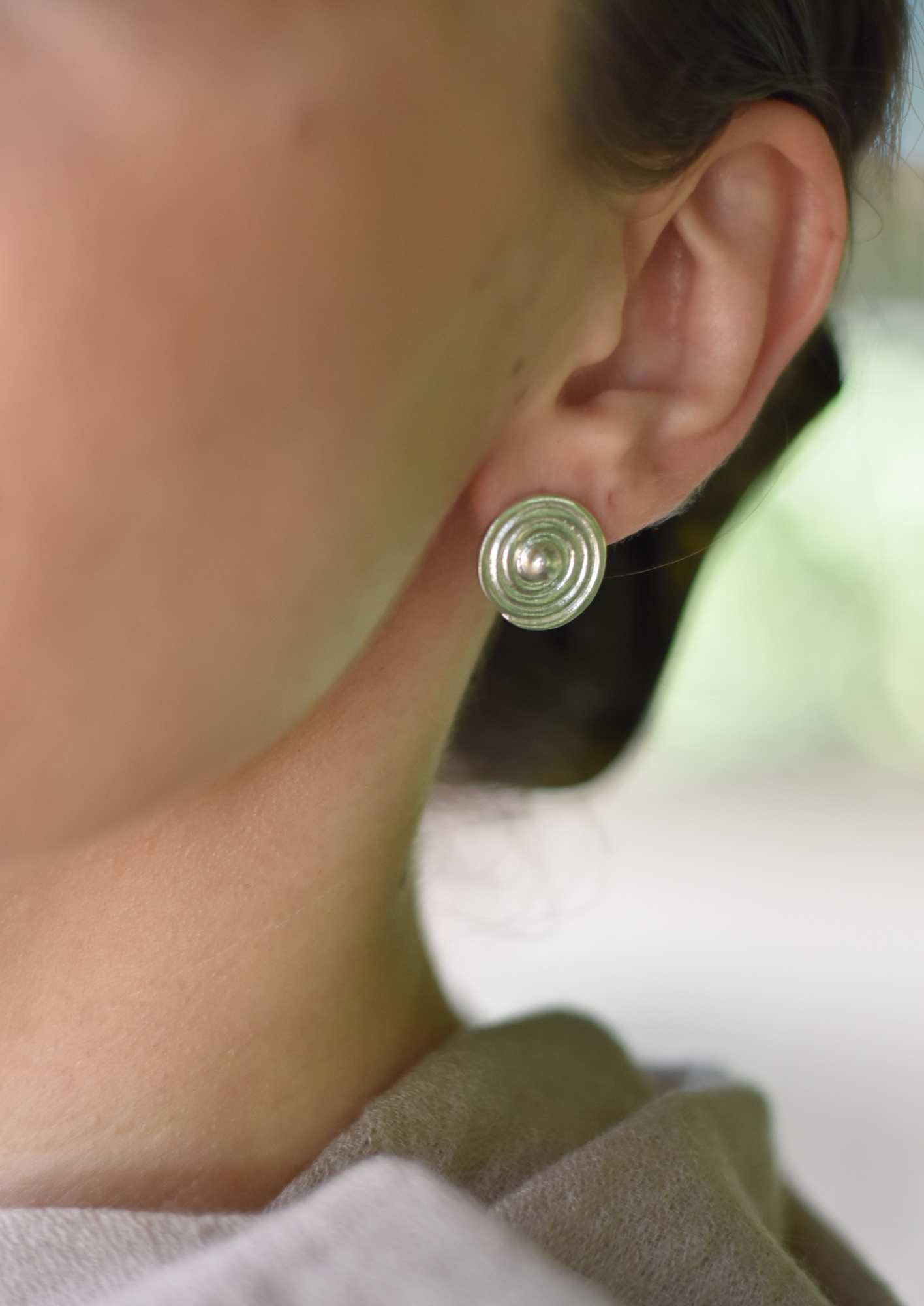 Spiral stud earrings