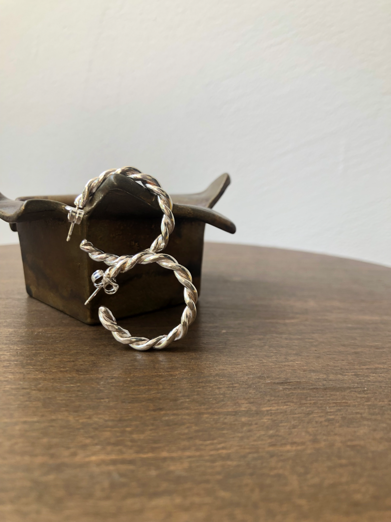 Σκουλαρίκια κρίκοι &quot;Μπέρδεμα&quot;