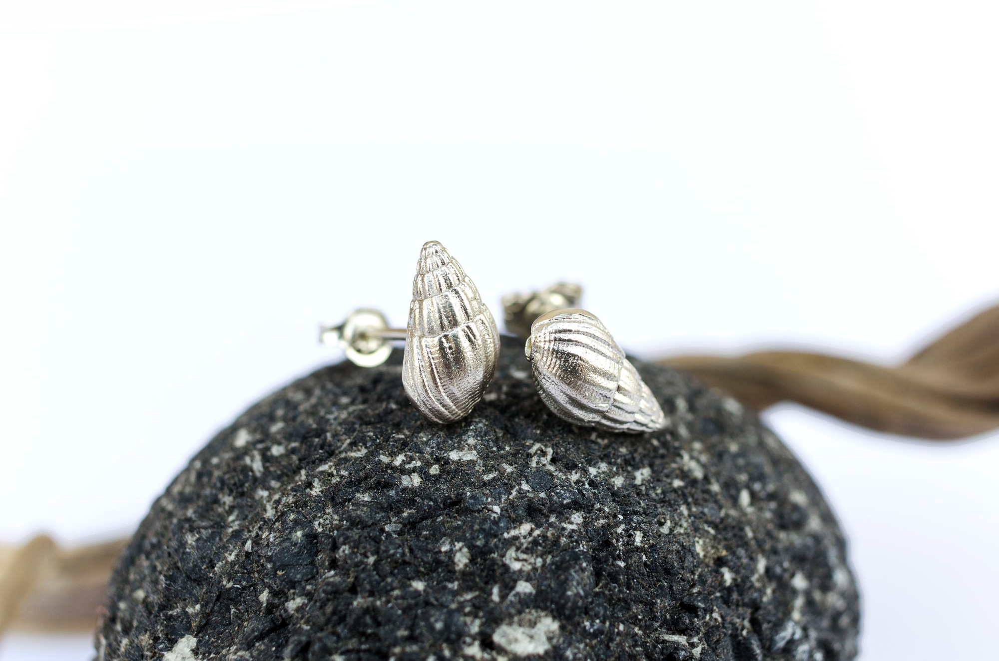 Striped seashell earrings