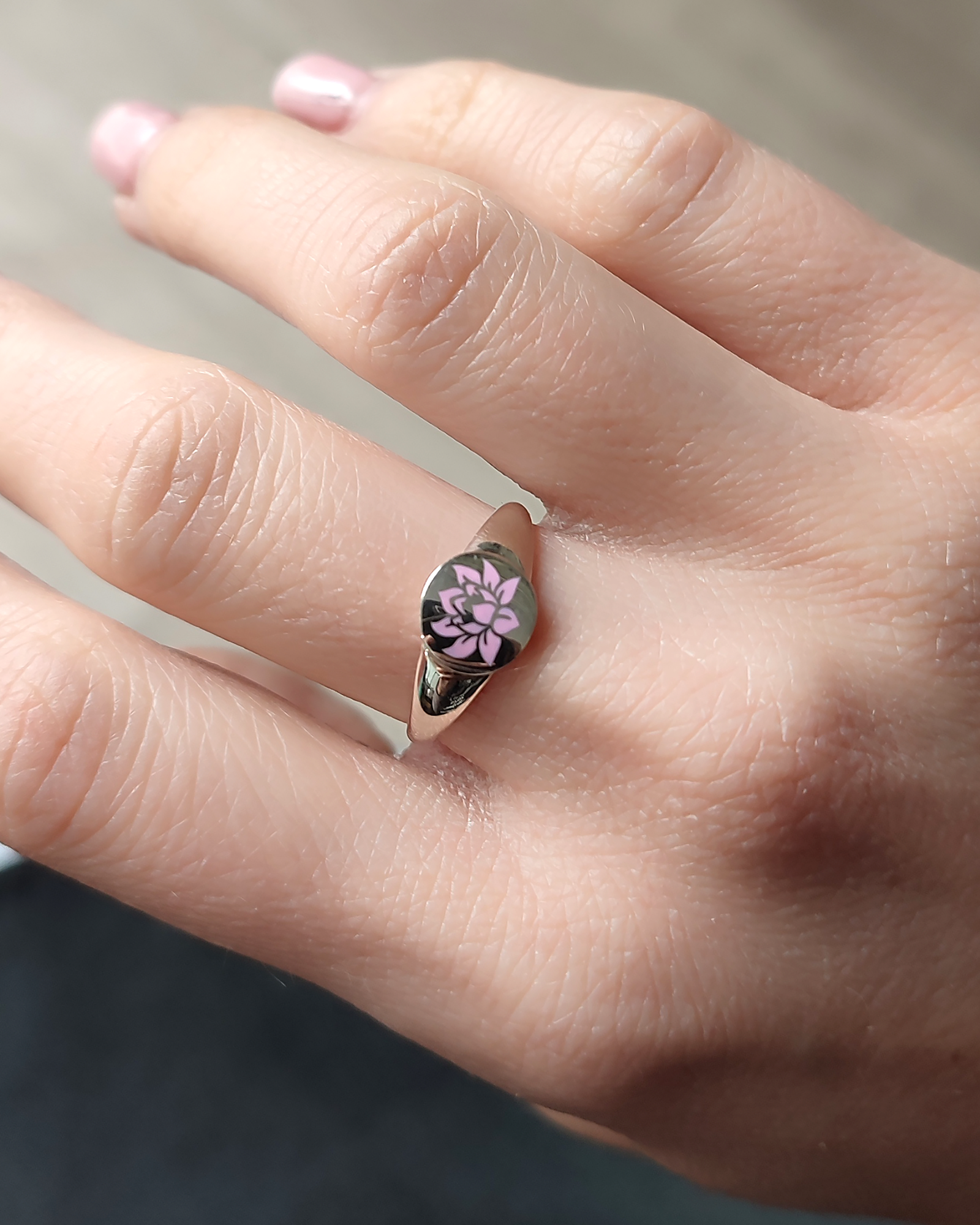 Signet ring 'Lotus flower'