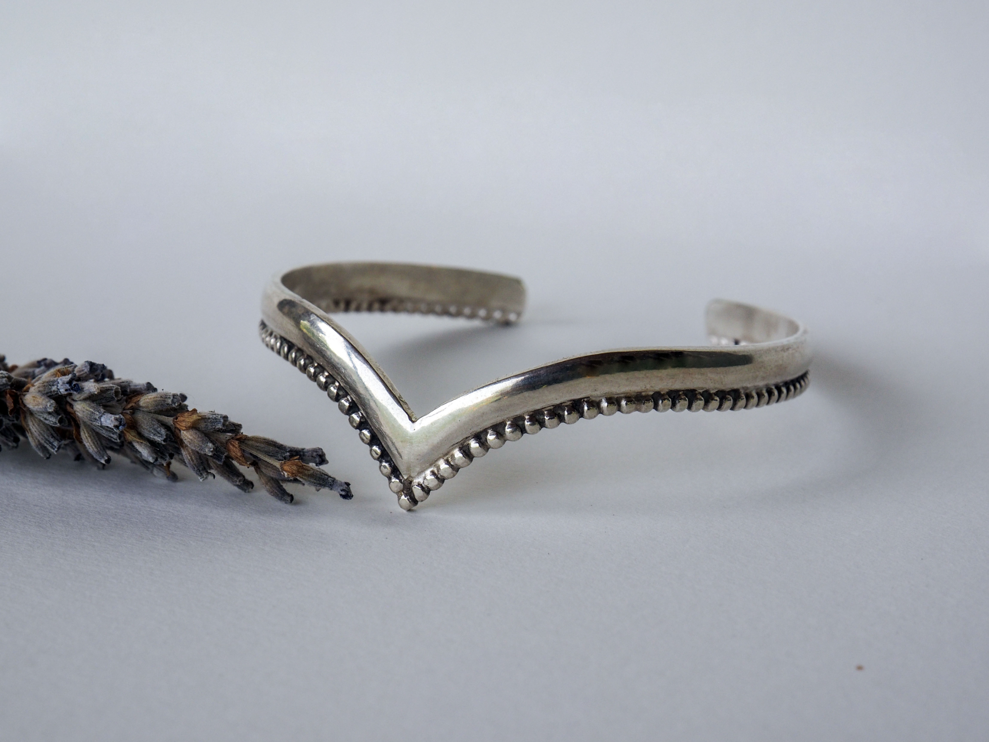 Oriana | Cuff Bracelet