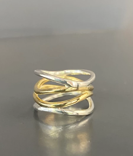 Wave ring in silver and brass