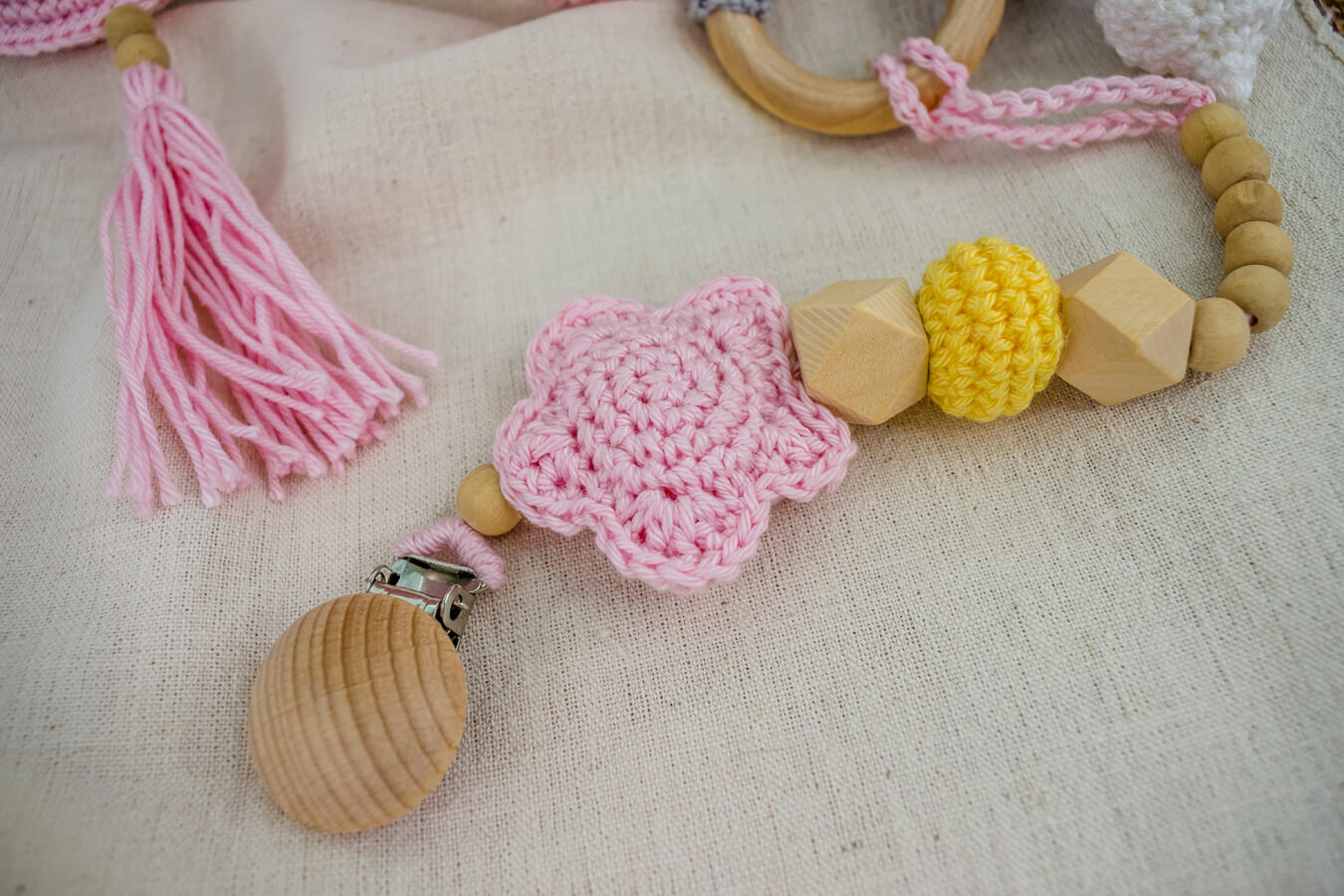 Pacifier clip "Flower"