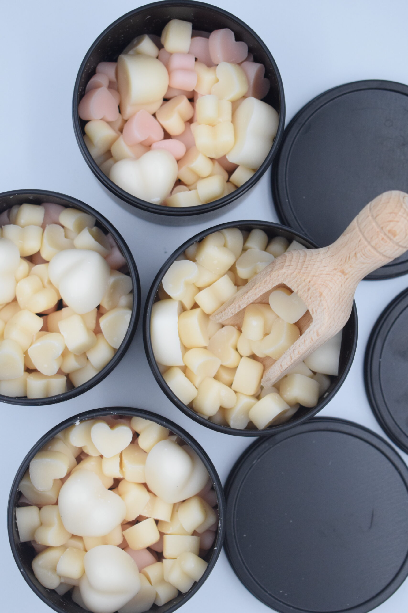 Wax melts mini hearts