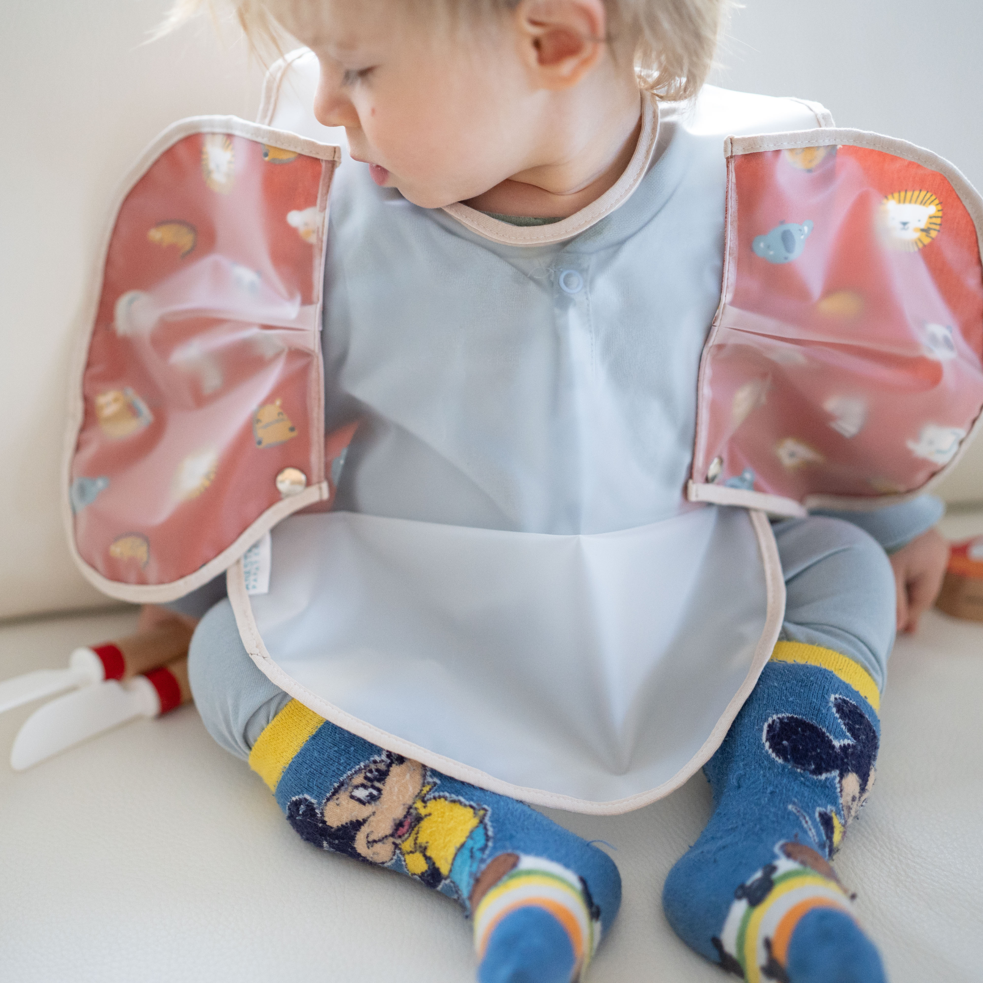 wild safari waterproof bib