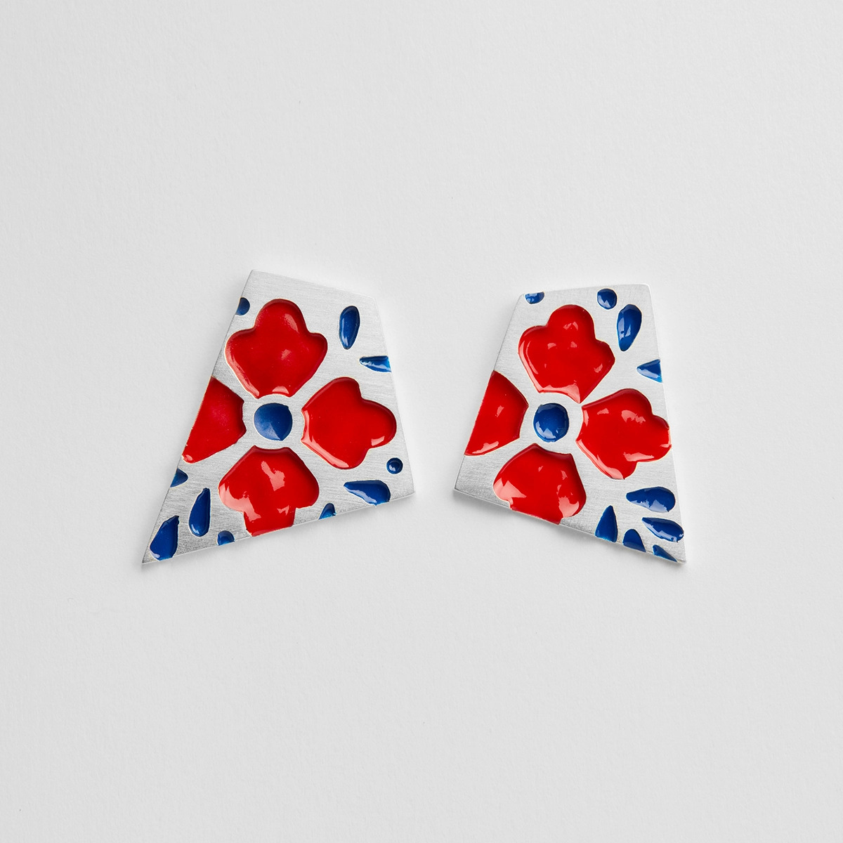 Σκουλαρίκια Flower Tiles με σμάλτο ή οξείδωση