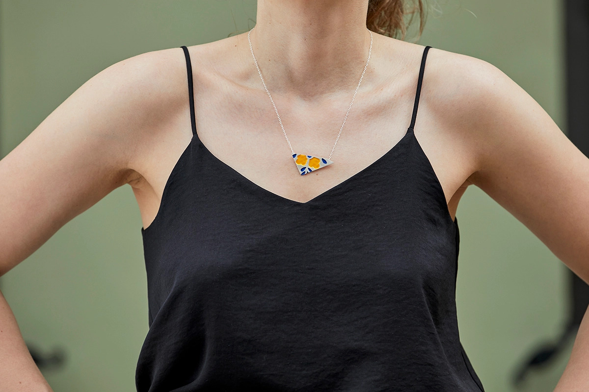 Μενταγιόν Flower Tiles με ψυχρό σμάλτο ή οξείδωση