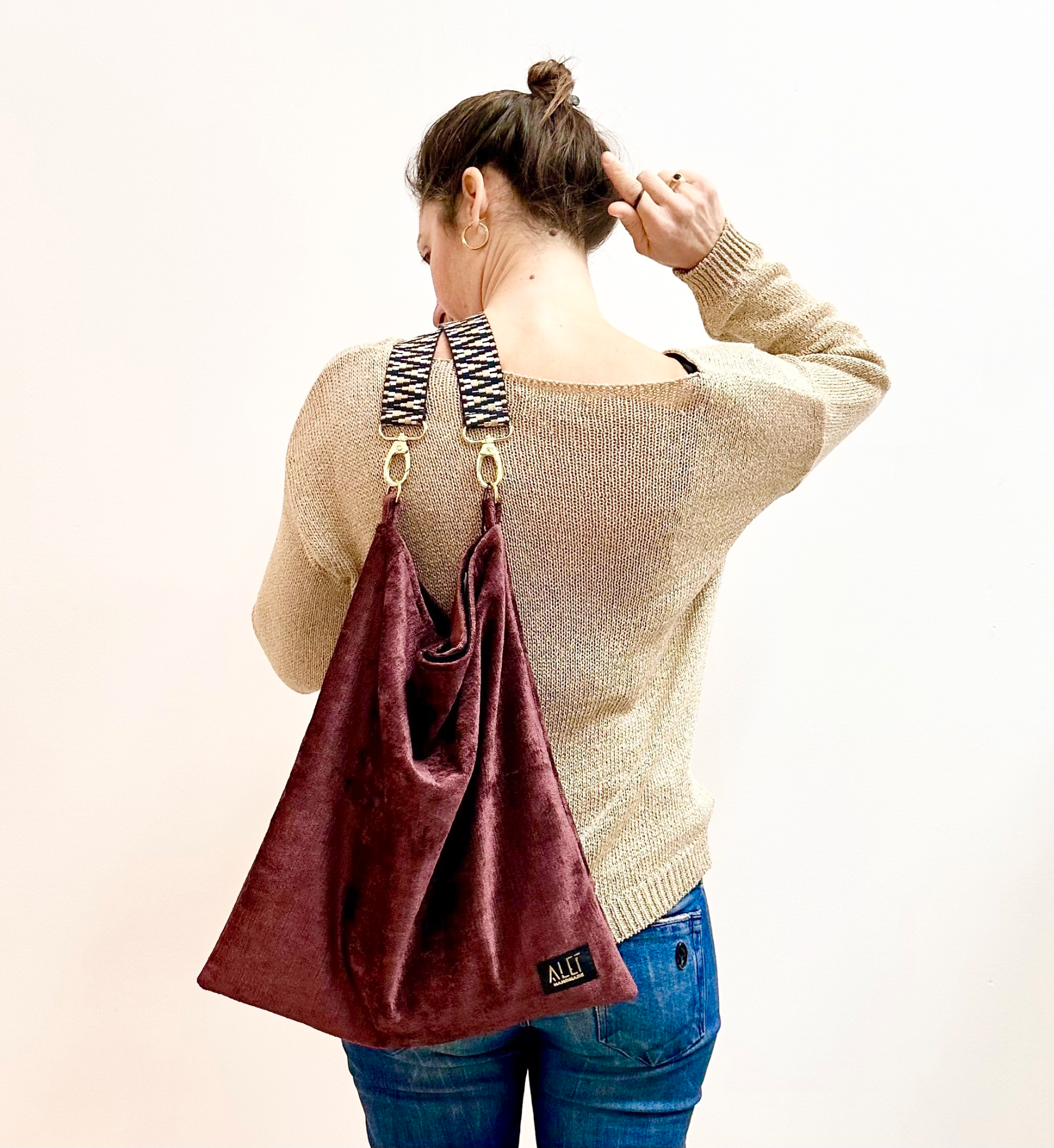 The City Shoulder Bag in Burgundy!