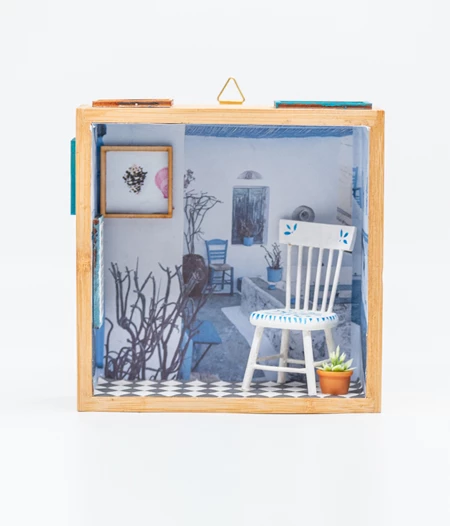 Anafi Island Miniature Fantasy box 1/12