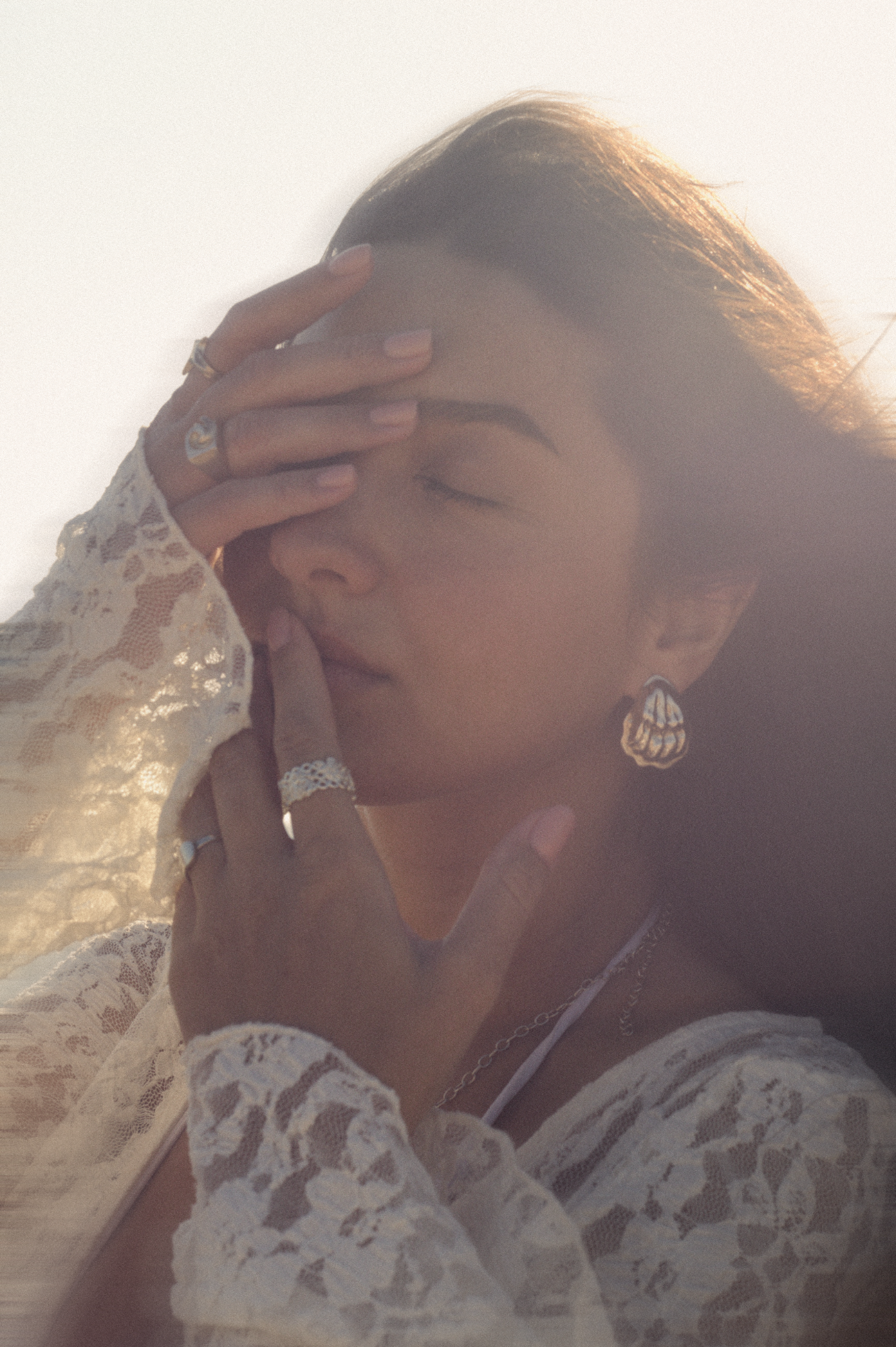 Serene earrings