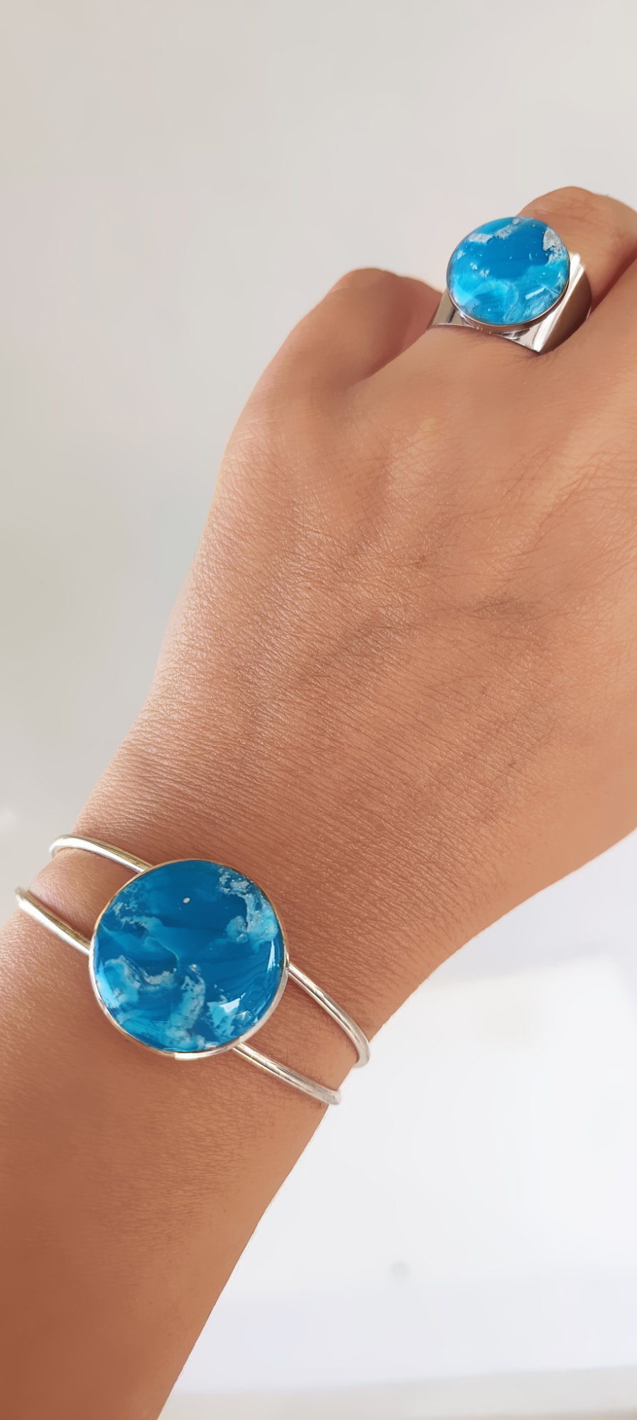 Επάργυρο βραχιόλι.