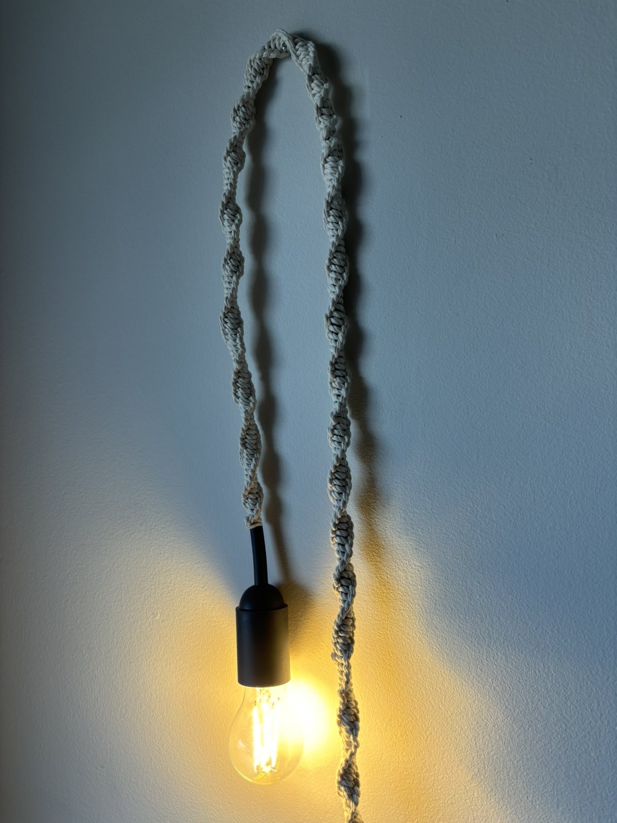 Φωτιστικό μακραμέ Spiral Whip