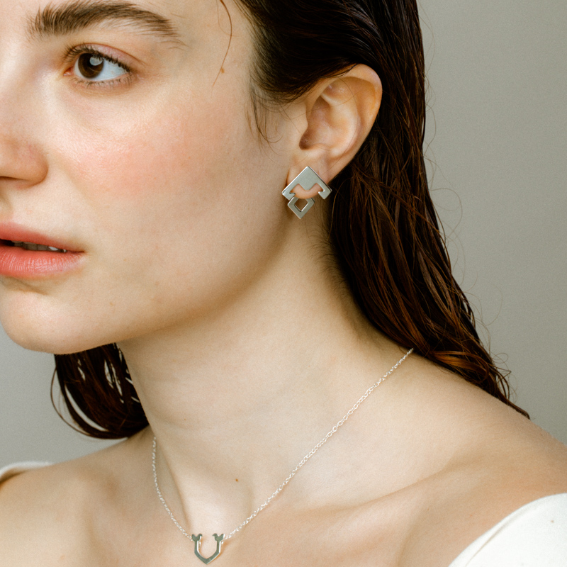 Ear Jackets ασημένια "Hands on the Hips"