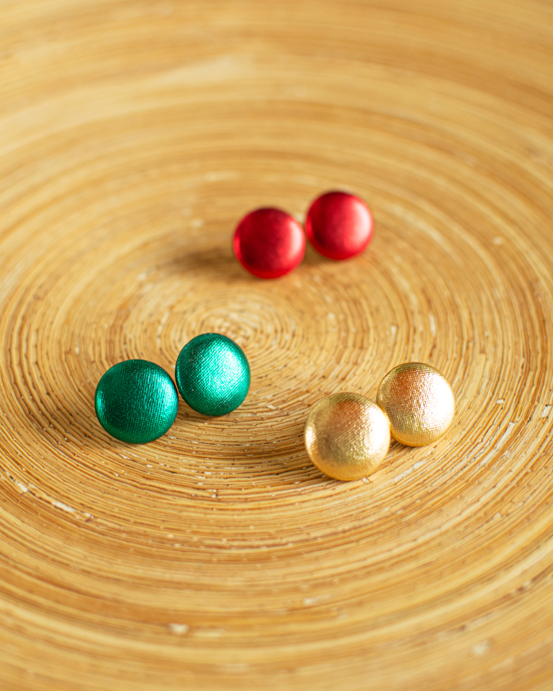 Μεταλλιζέ στρογγυλά σκουλαρίκια (3 χρώματα)