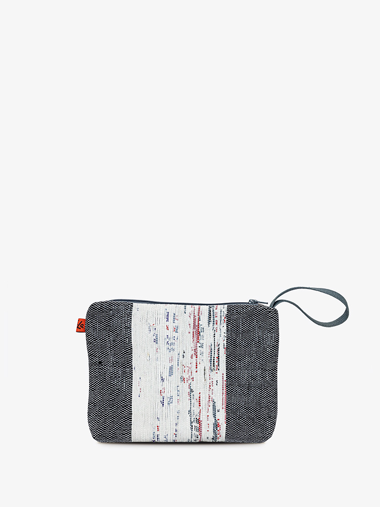 Handcrafted Black+White Large Zippered Wrist Purse