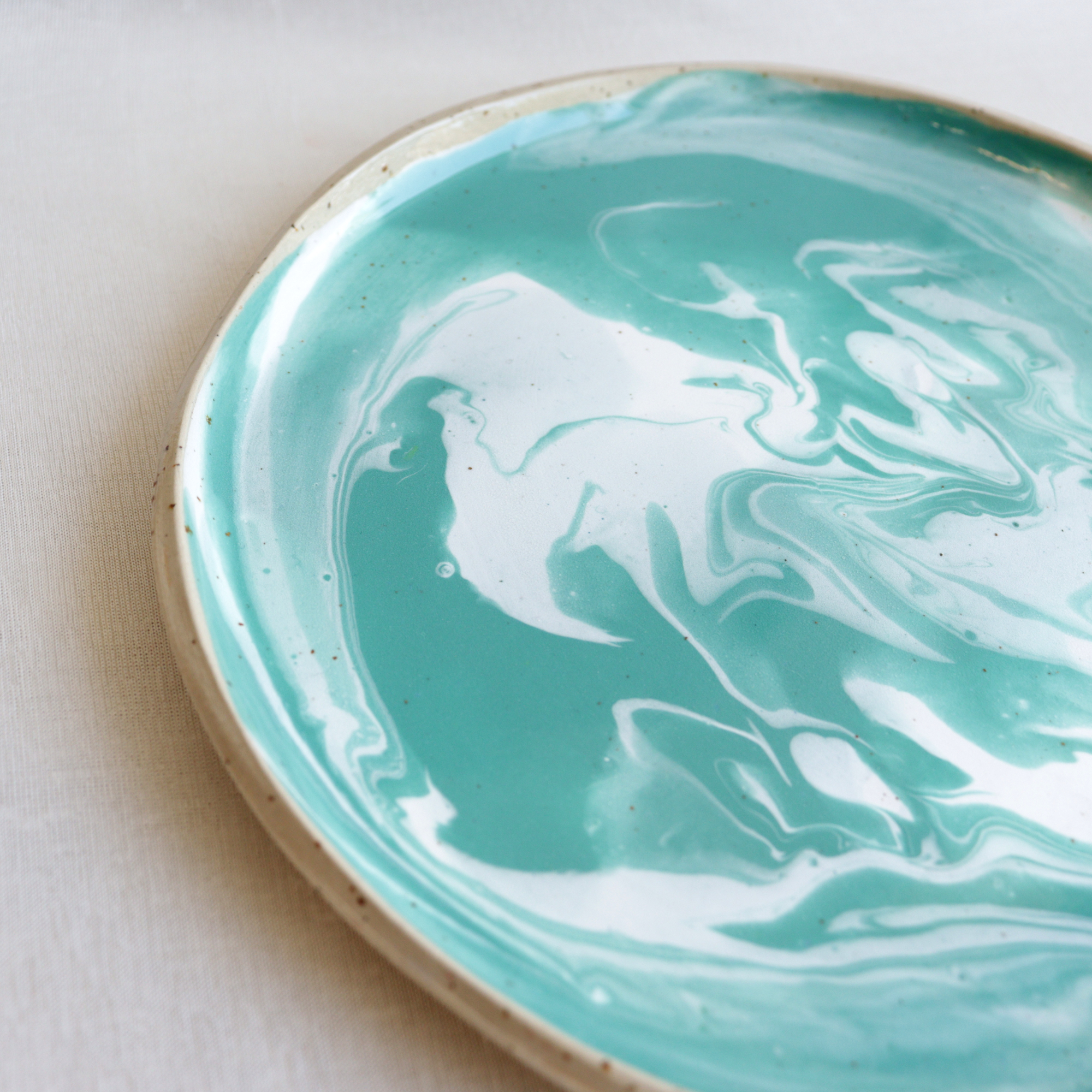 Cloudy waves κεραμικό πιάτο