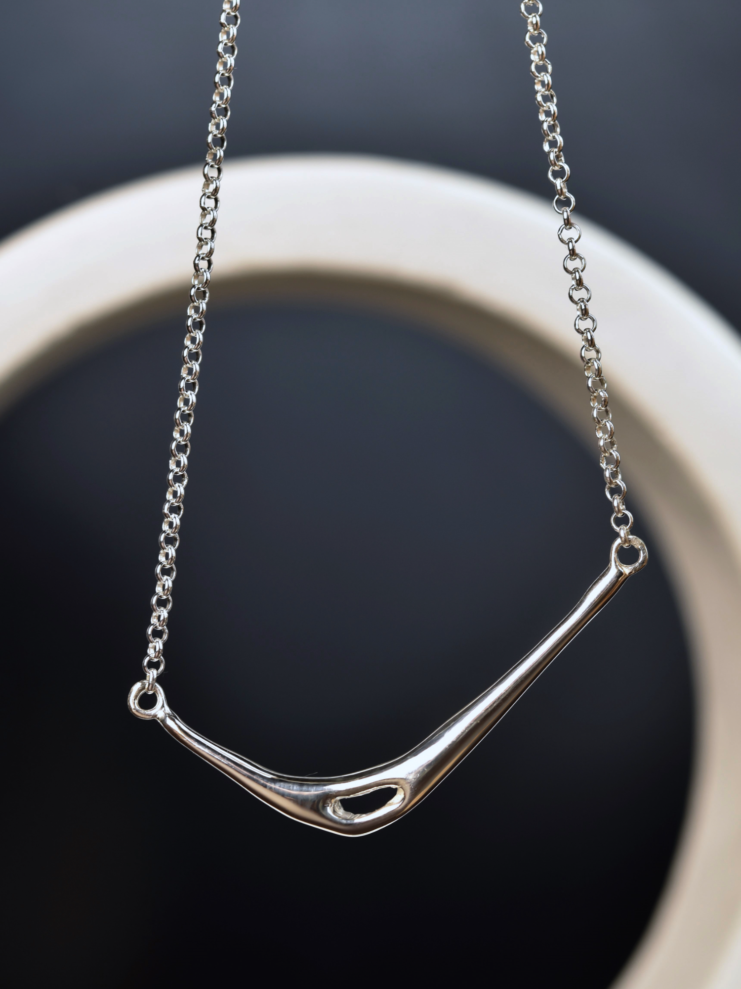 Horseshoe pendant