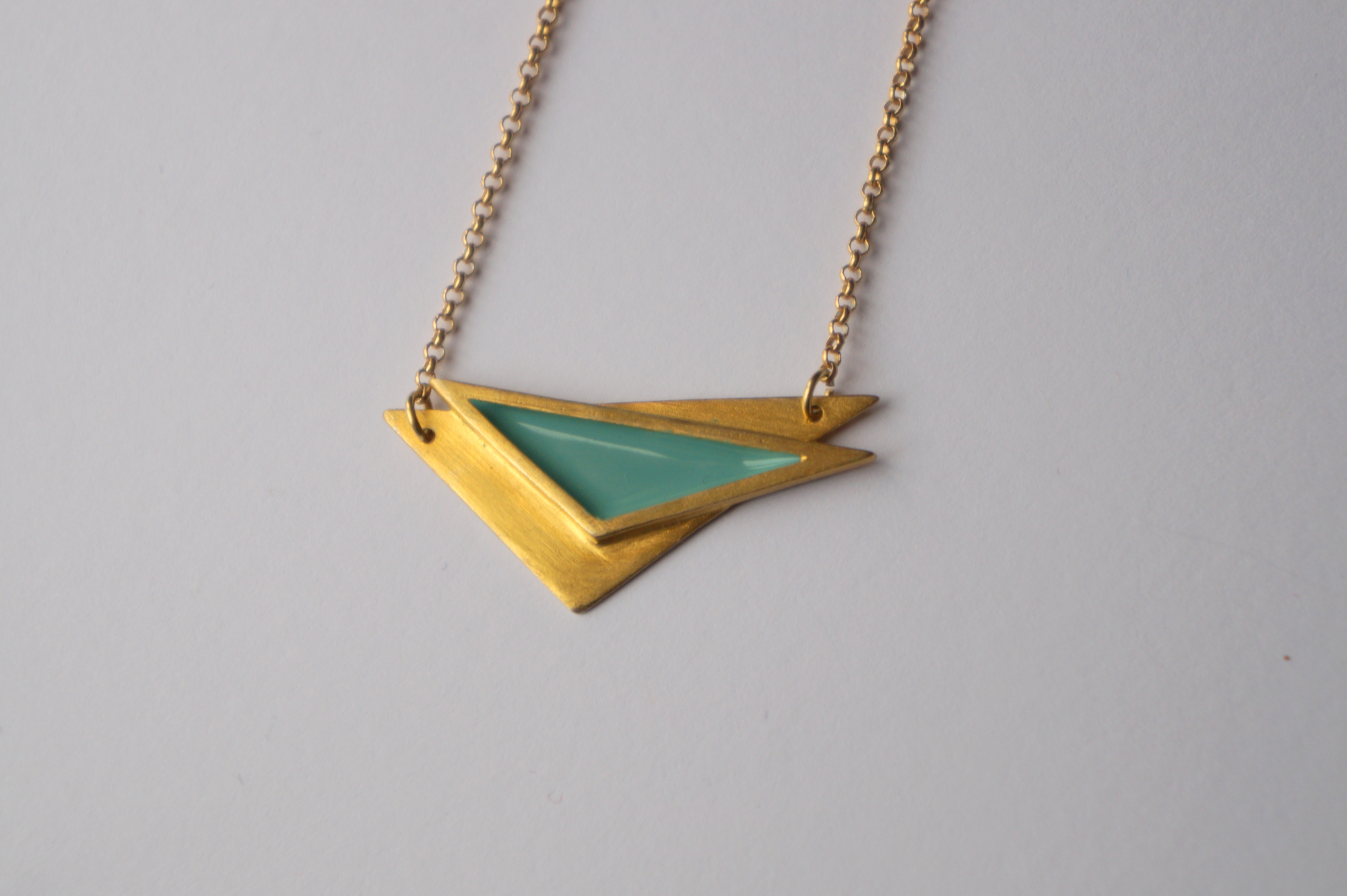 Κρεμαστό διπλό τρίγωνο