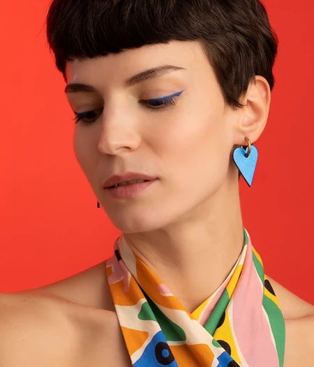 Δερμάτινα Σκουλαρίκια Καρδιές Μεσαία