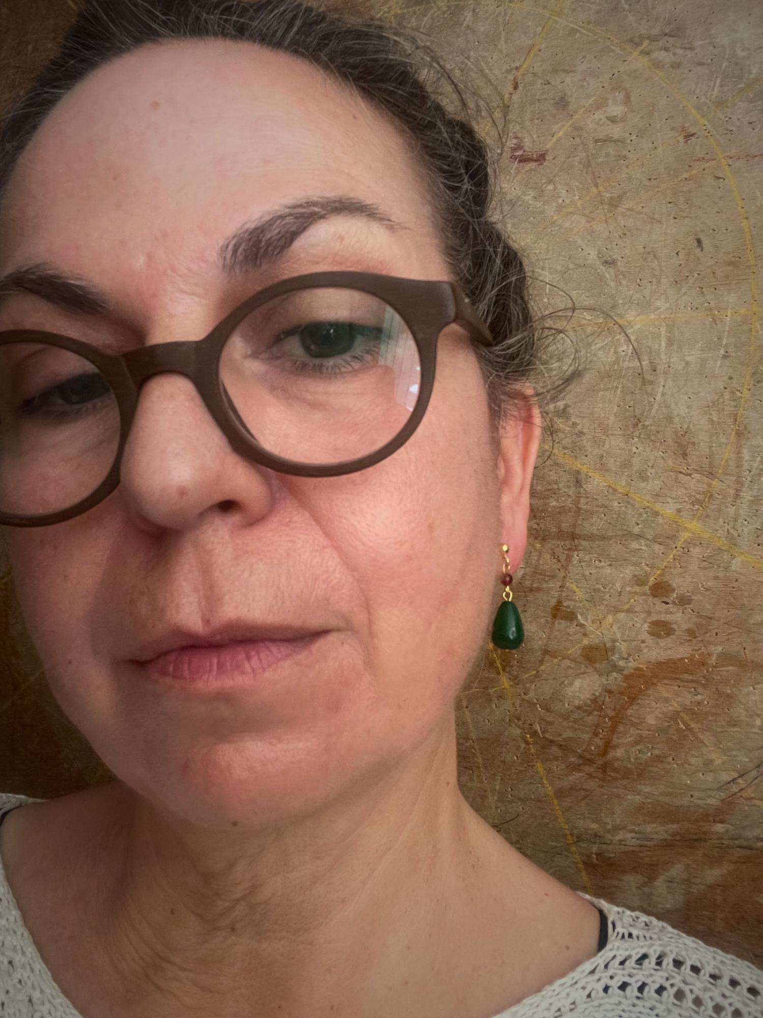 Howl&#39;s Earrings - Jade and Carnelian