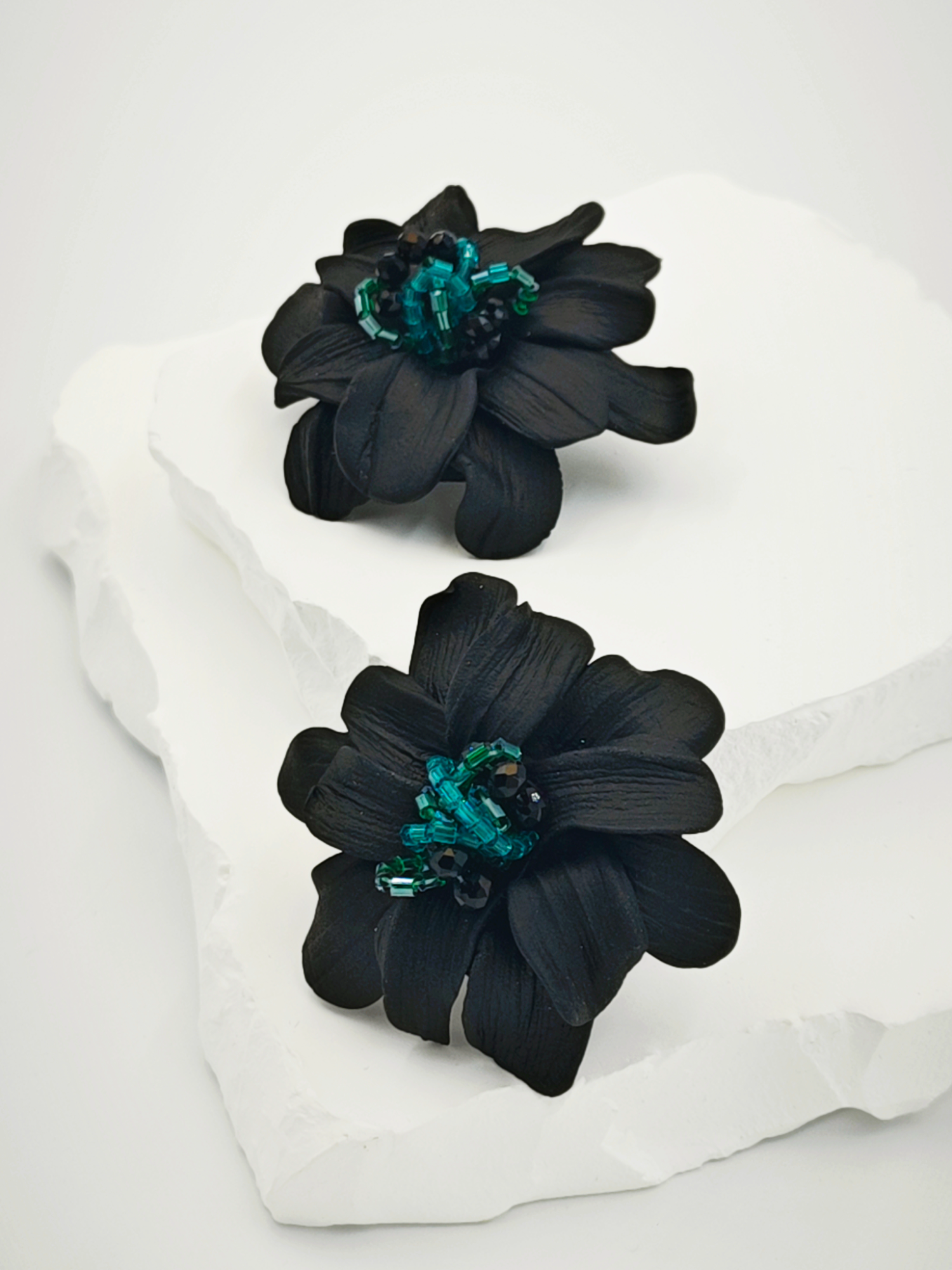 Black Flower Earring