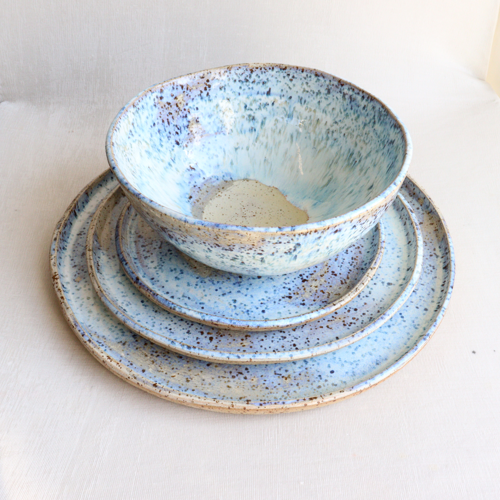 Happy Clouds κεραμικό σετ με πιάτα και μπολ