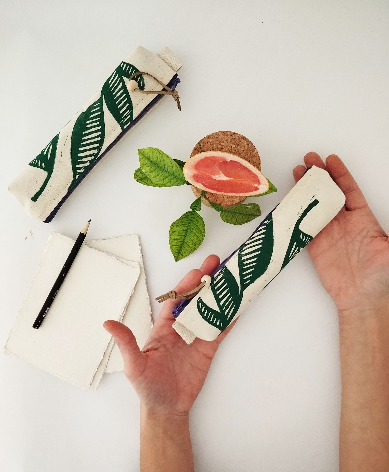 Μοντέρνα Λεπτή Κασετίνα 