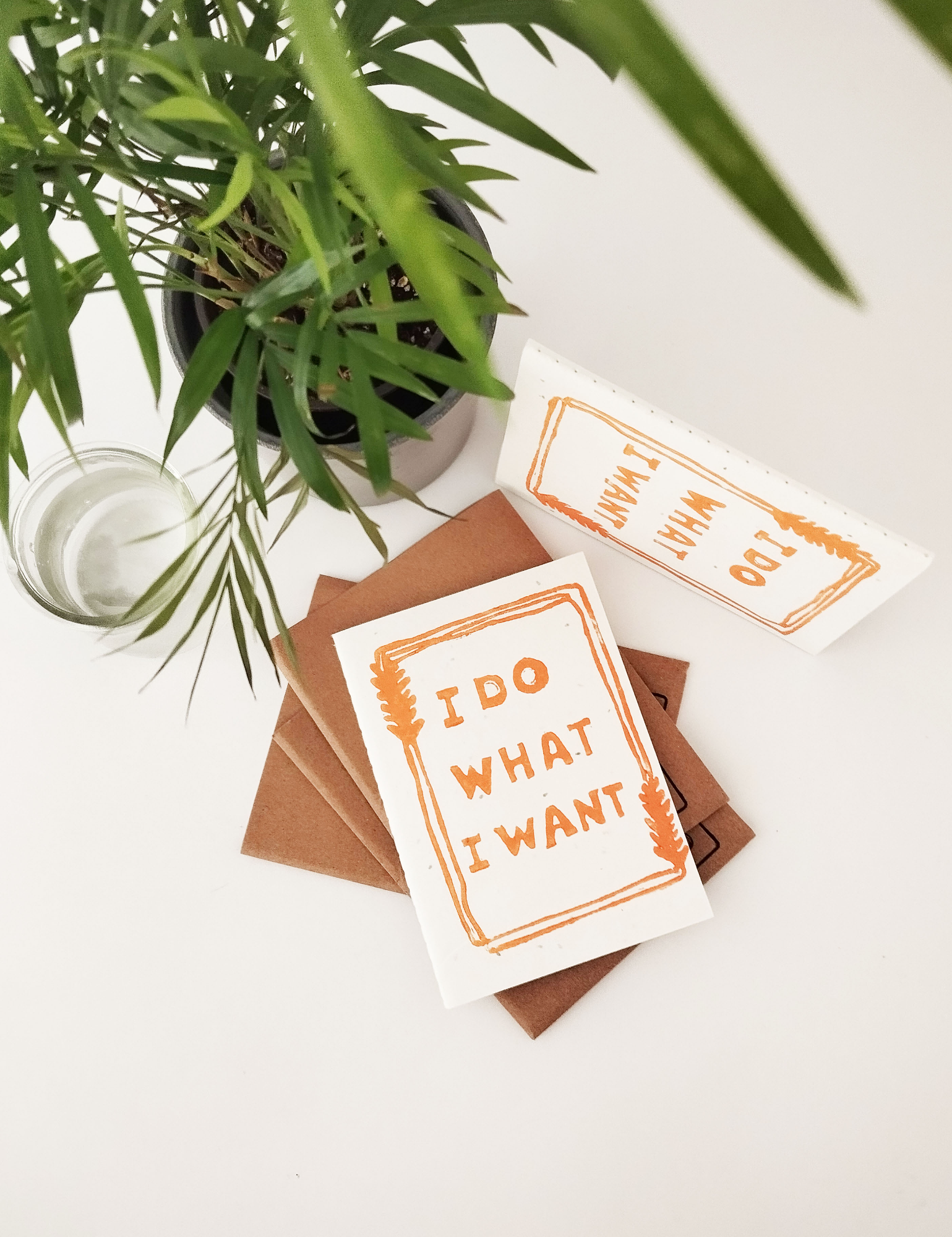 Ανακυκλώσιμο Σημειωματάριο με Σπόρους Φυτών