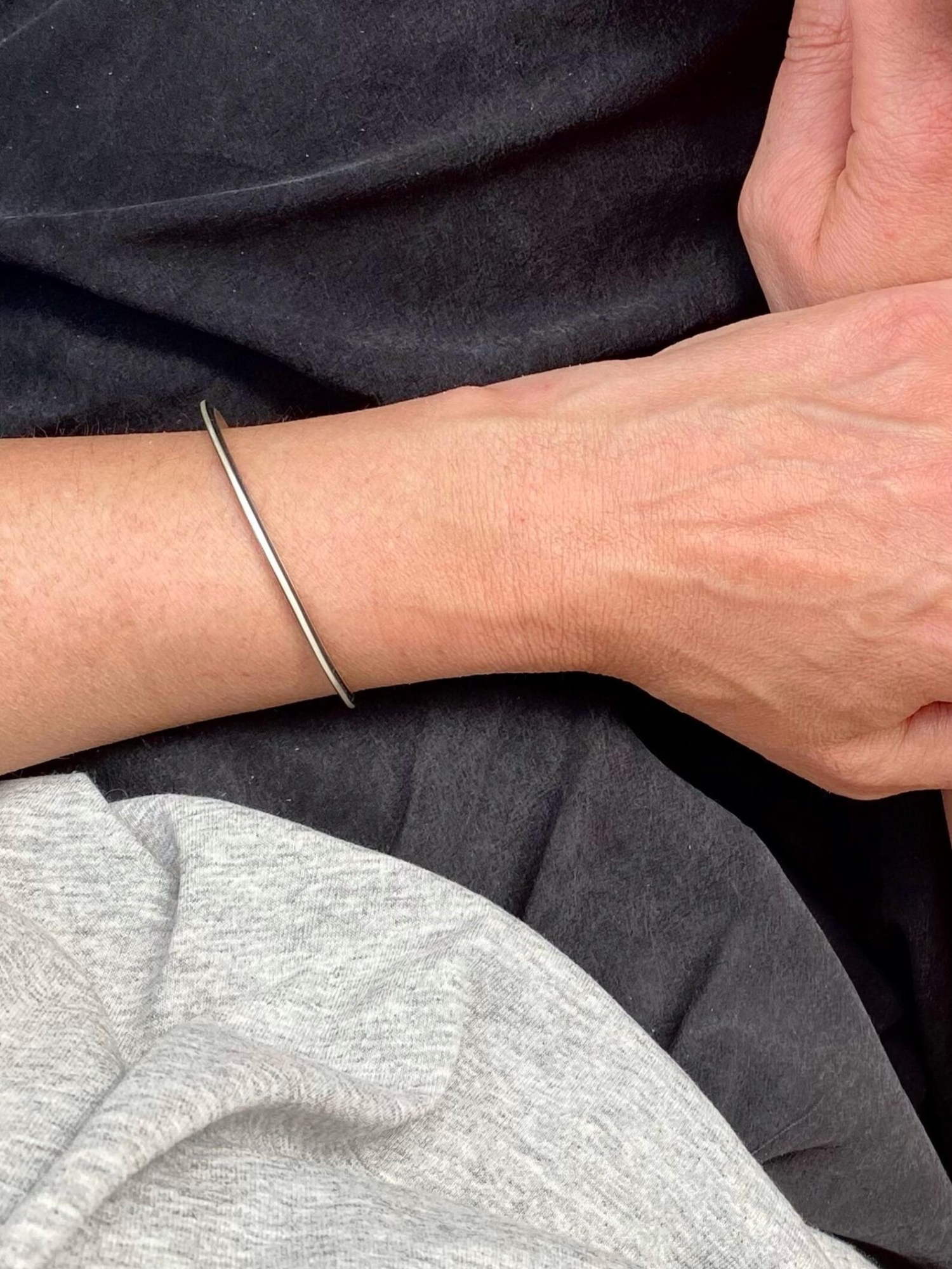 CONTRAST cuff bracelet