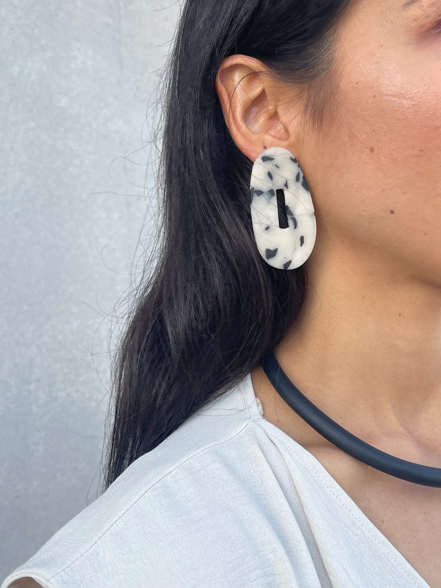 Tarrazzo oval earrings