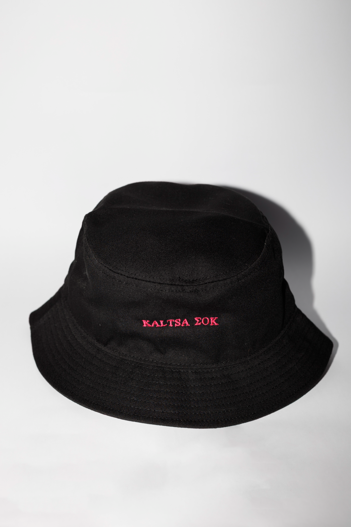 ΣΟΚ bucket hat - black