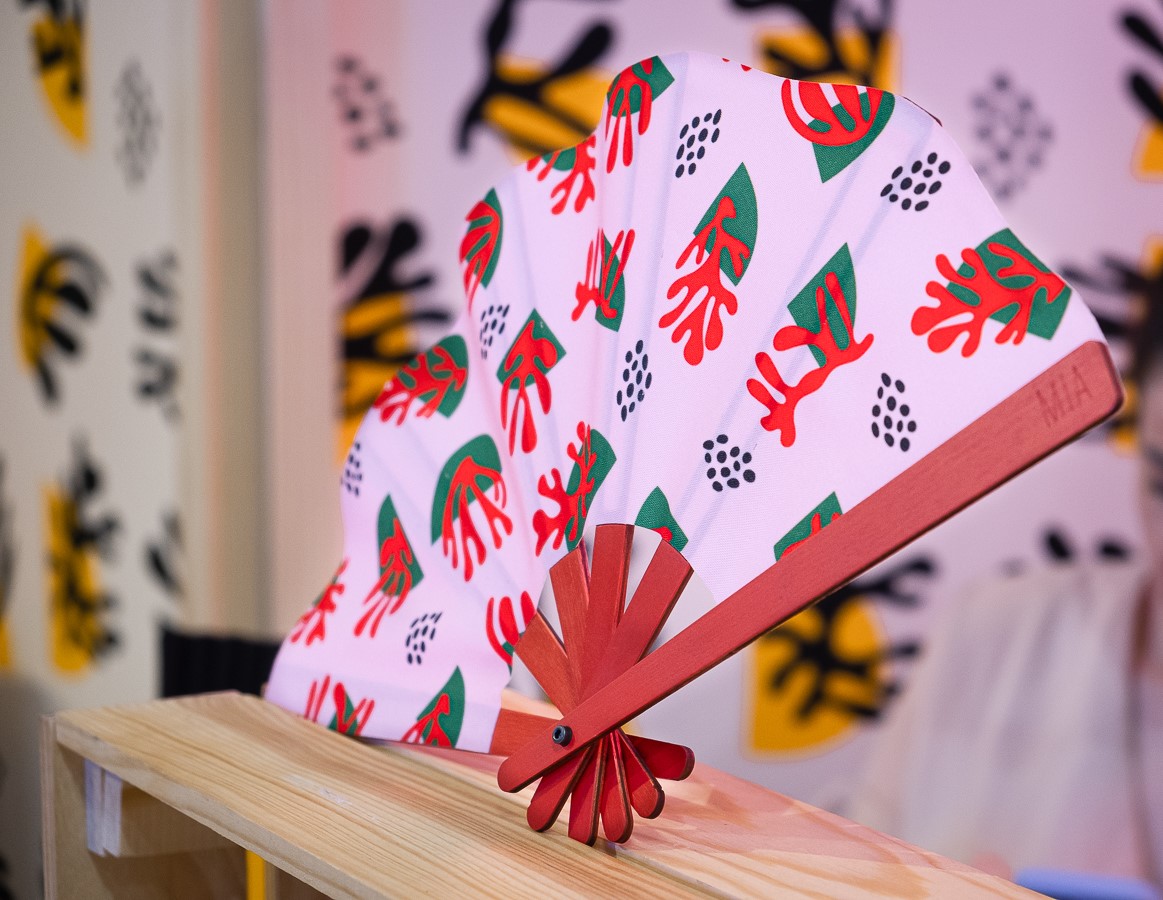 Κόκκινη βεντάλια 