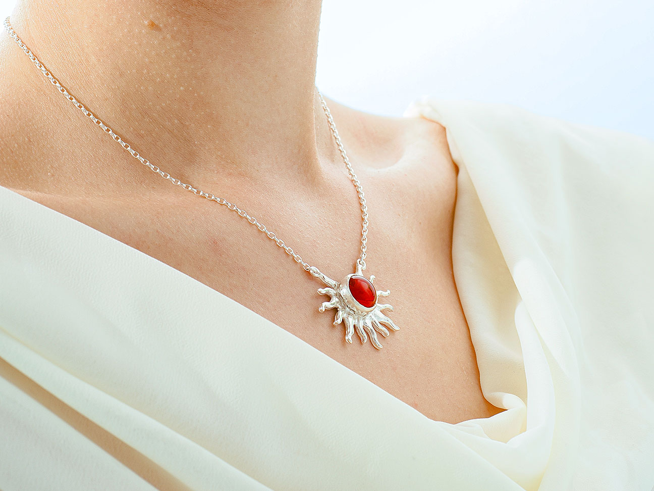 Solar Heart | Necklace